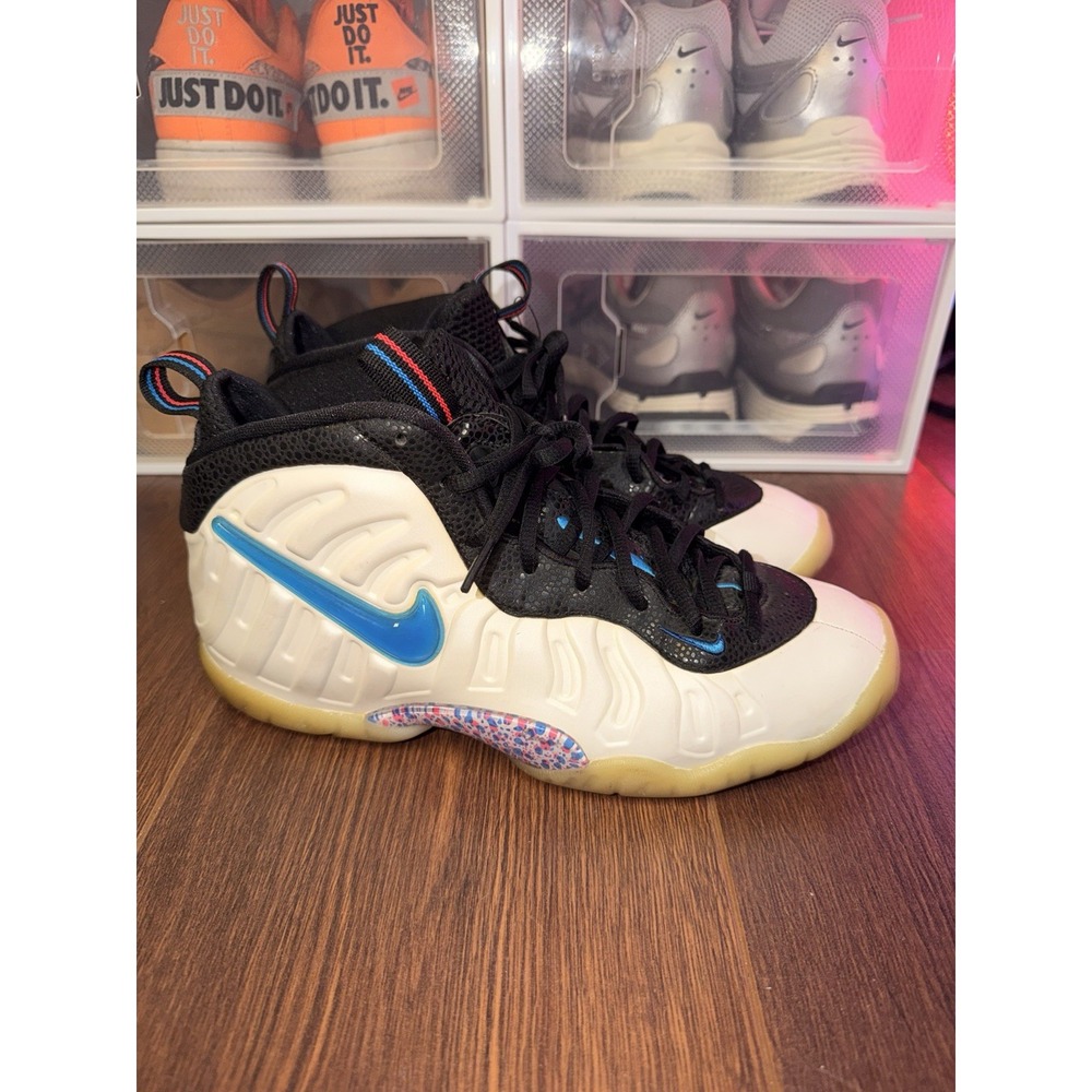 Nike foamposit